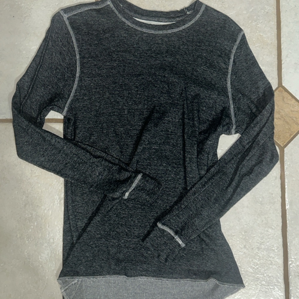 Buckle Dark Gray Long Sleeve Top